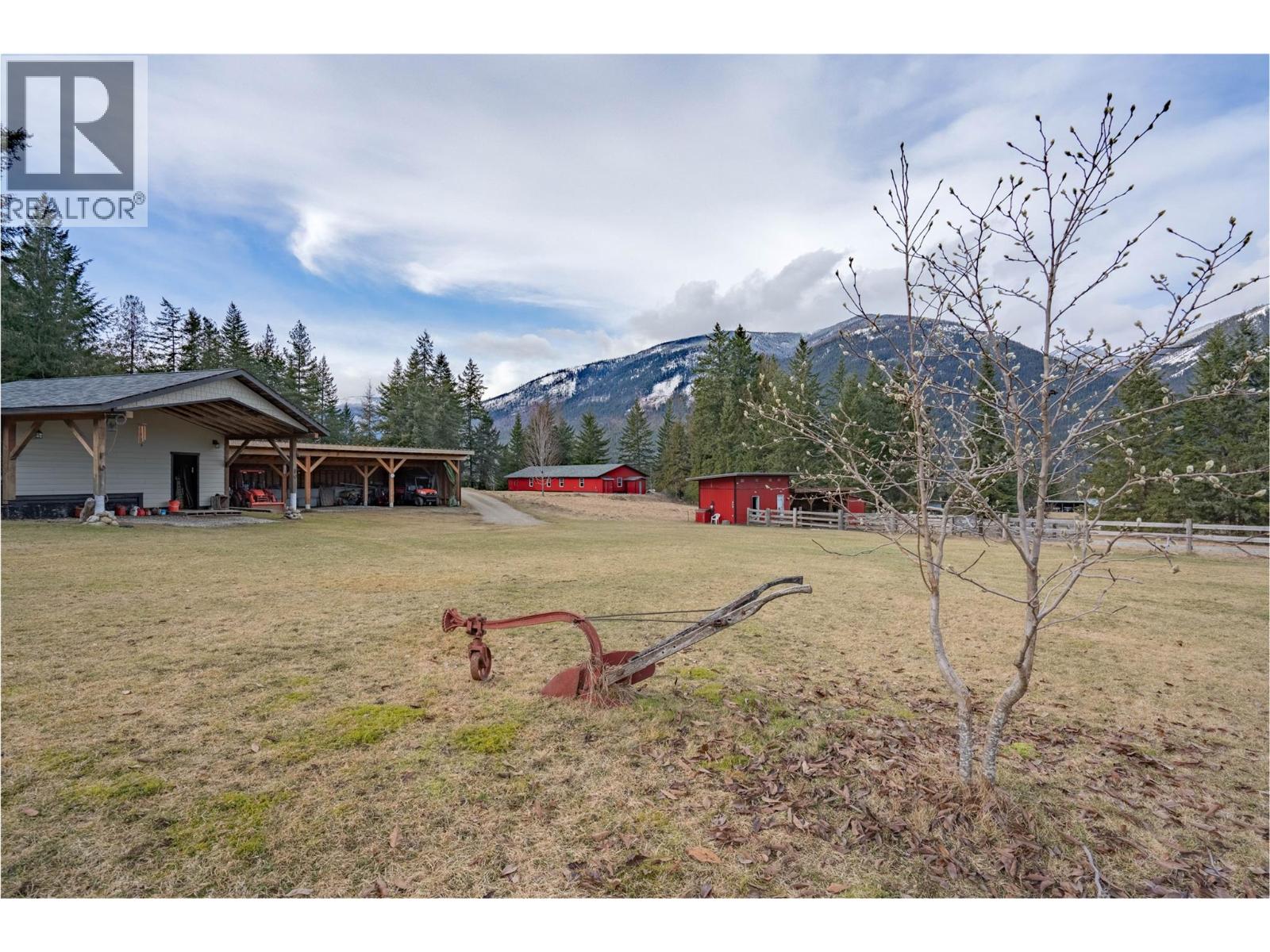 784 Lewis Road, Harrop