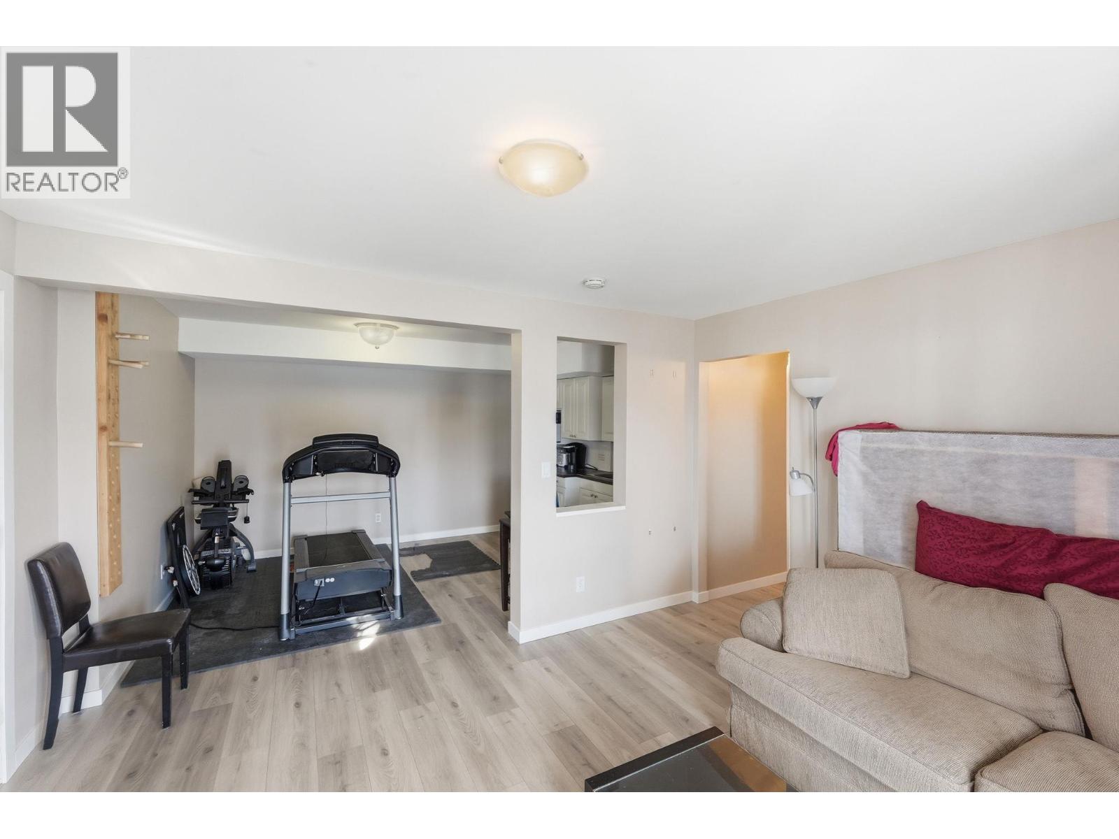 6251 Renfrew Road, Peachland