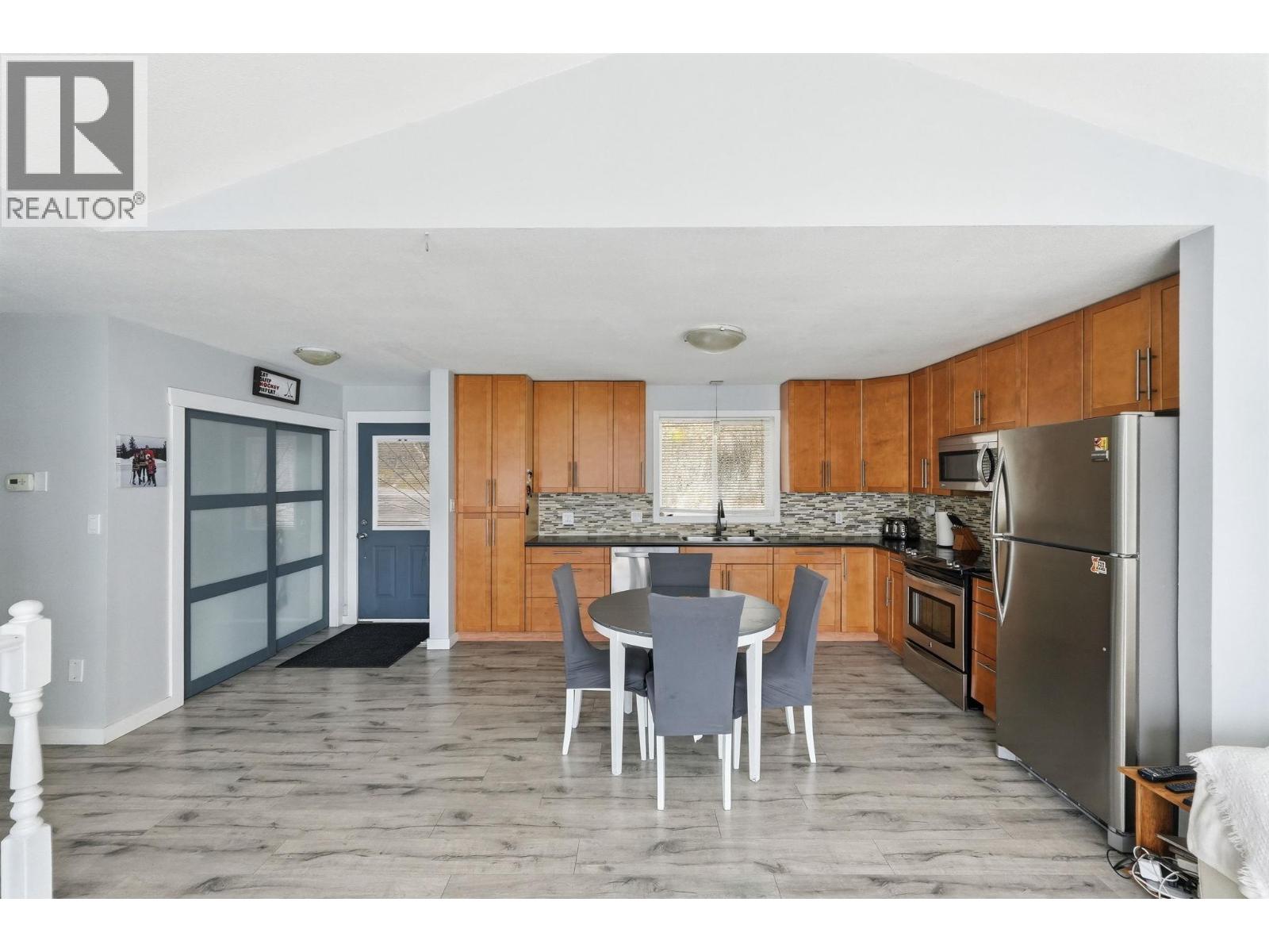 6251 Renfrew Road, Peachland