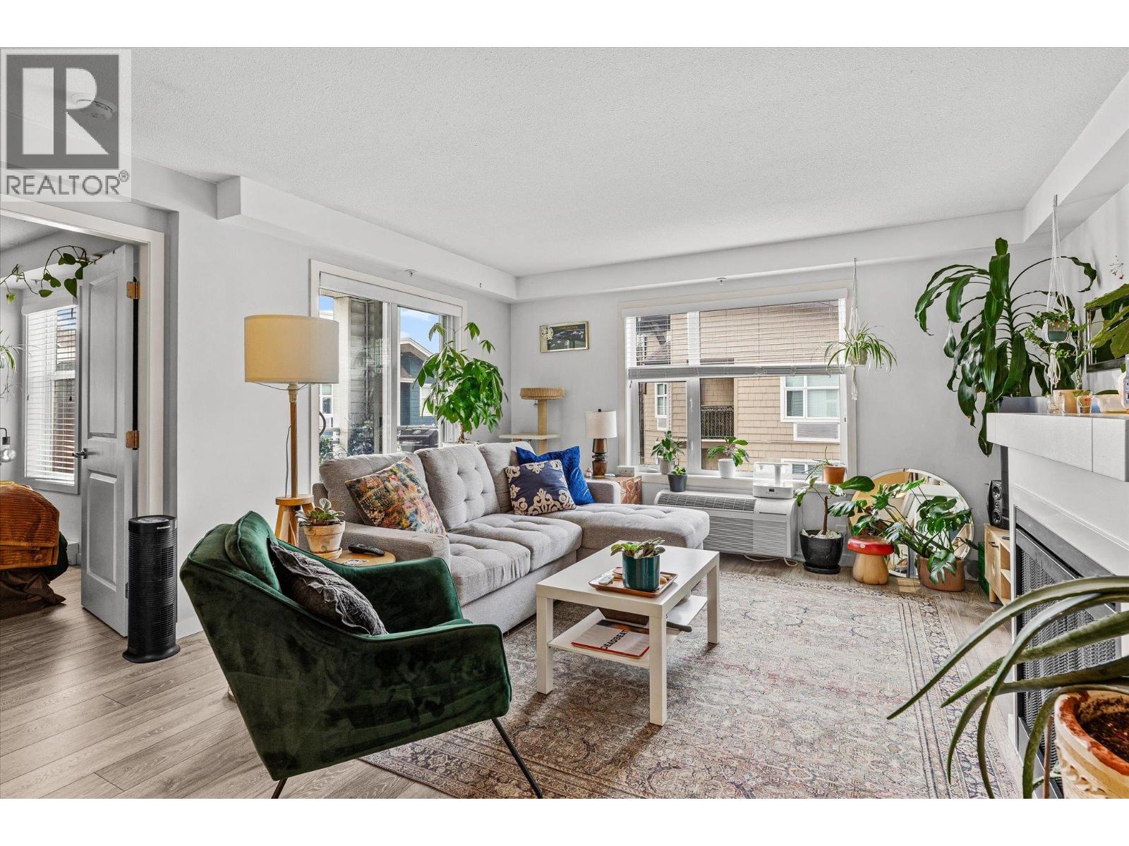 403 539 Yates Road, Kelowna