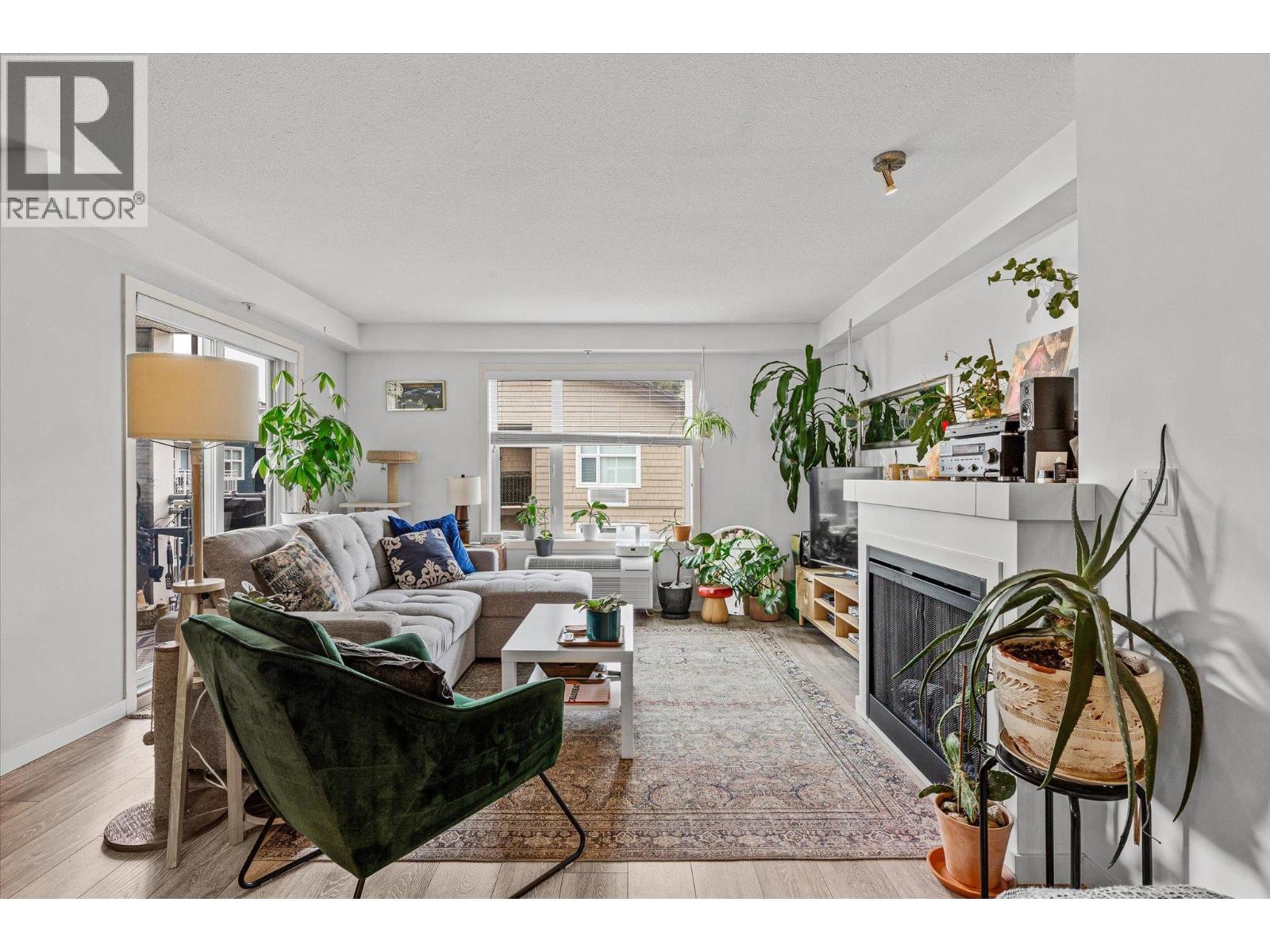 539 Yates Road Unit# 403, Kelowna