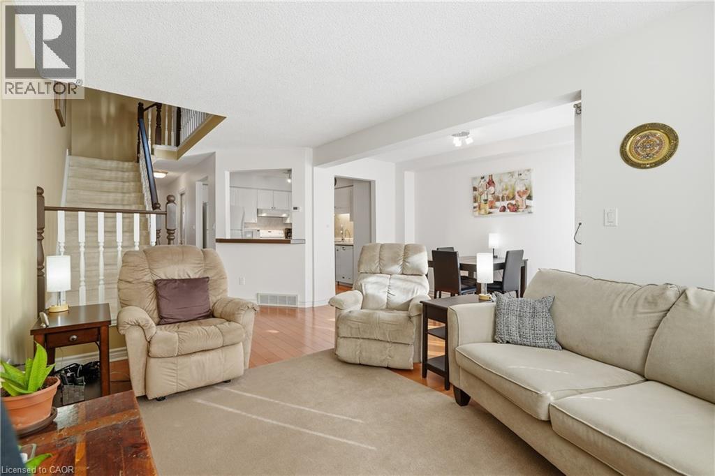 53 MYRTLE Avenue - 13