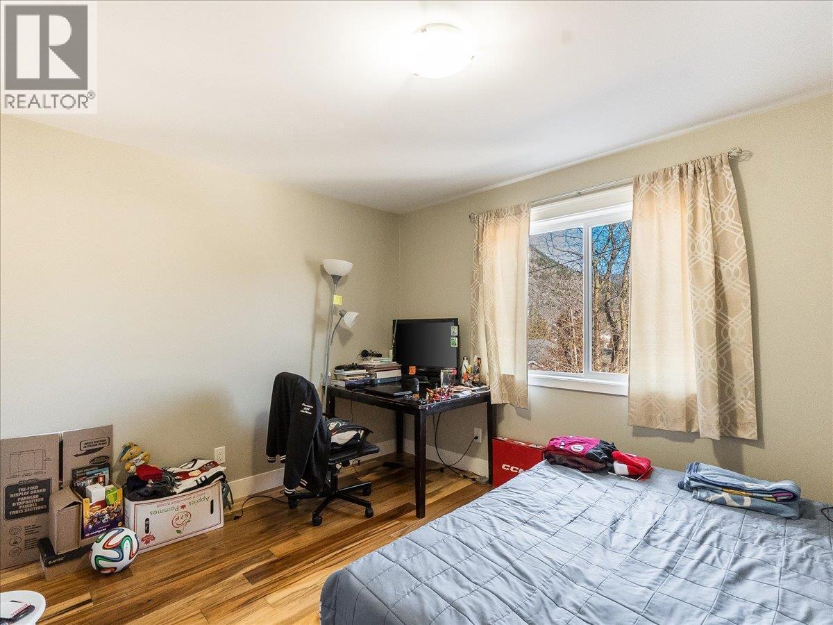 625 11TH Avenue Unit# 6, Castlegar