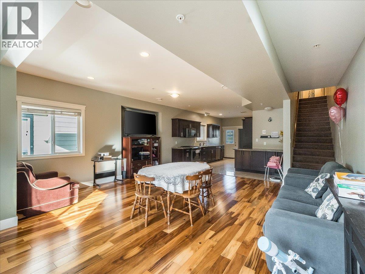 625 11TH Avenue Unit# 6, Castlegar