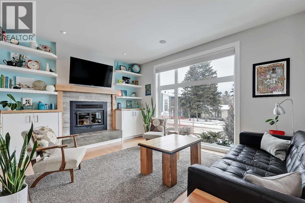 Single Family House for Sale in   Avenue NW Montgomery Calgary 