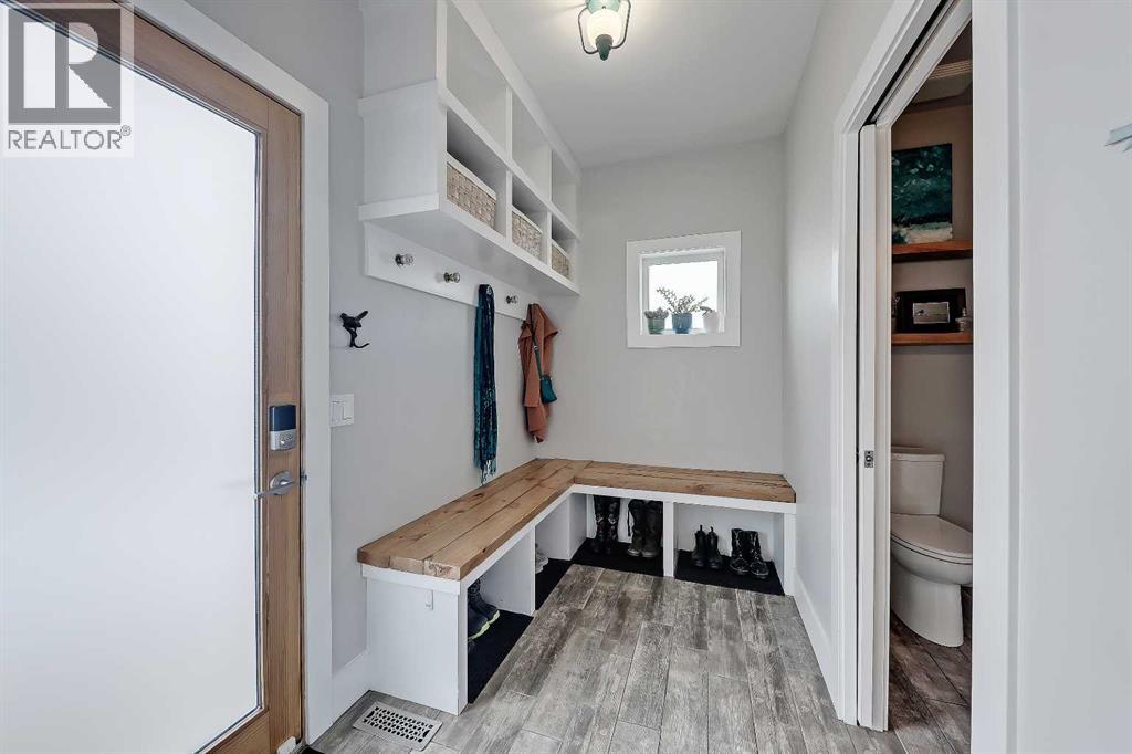 Single Family House for Sale in   Avenue NW Montgomery Calgary 