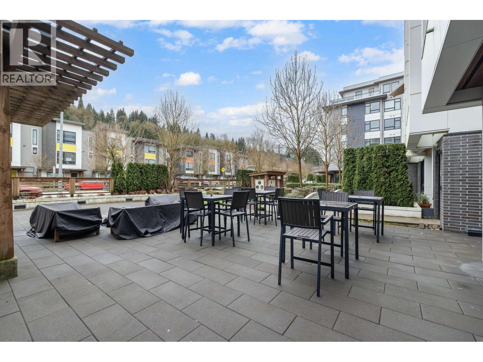 212 3018 ST GEORGE STREET, Port Moody