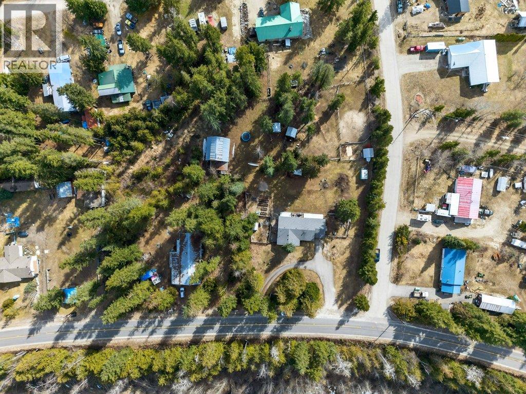 4198 Malakwa Road, Malakwa