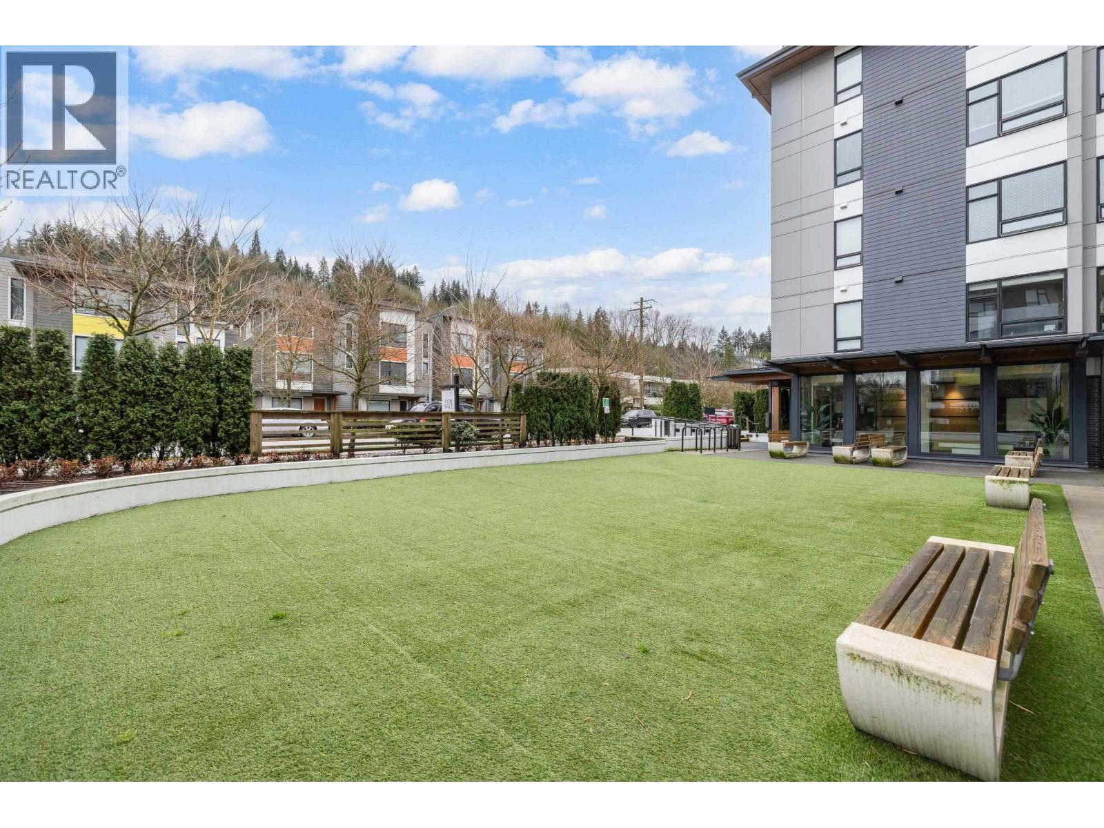 212 3018 ST GEORGE STREET, Port Moody