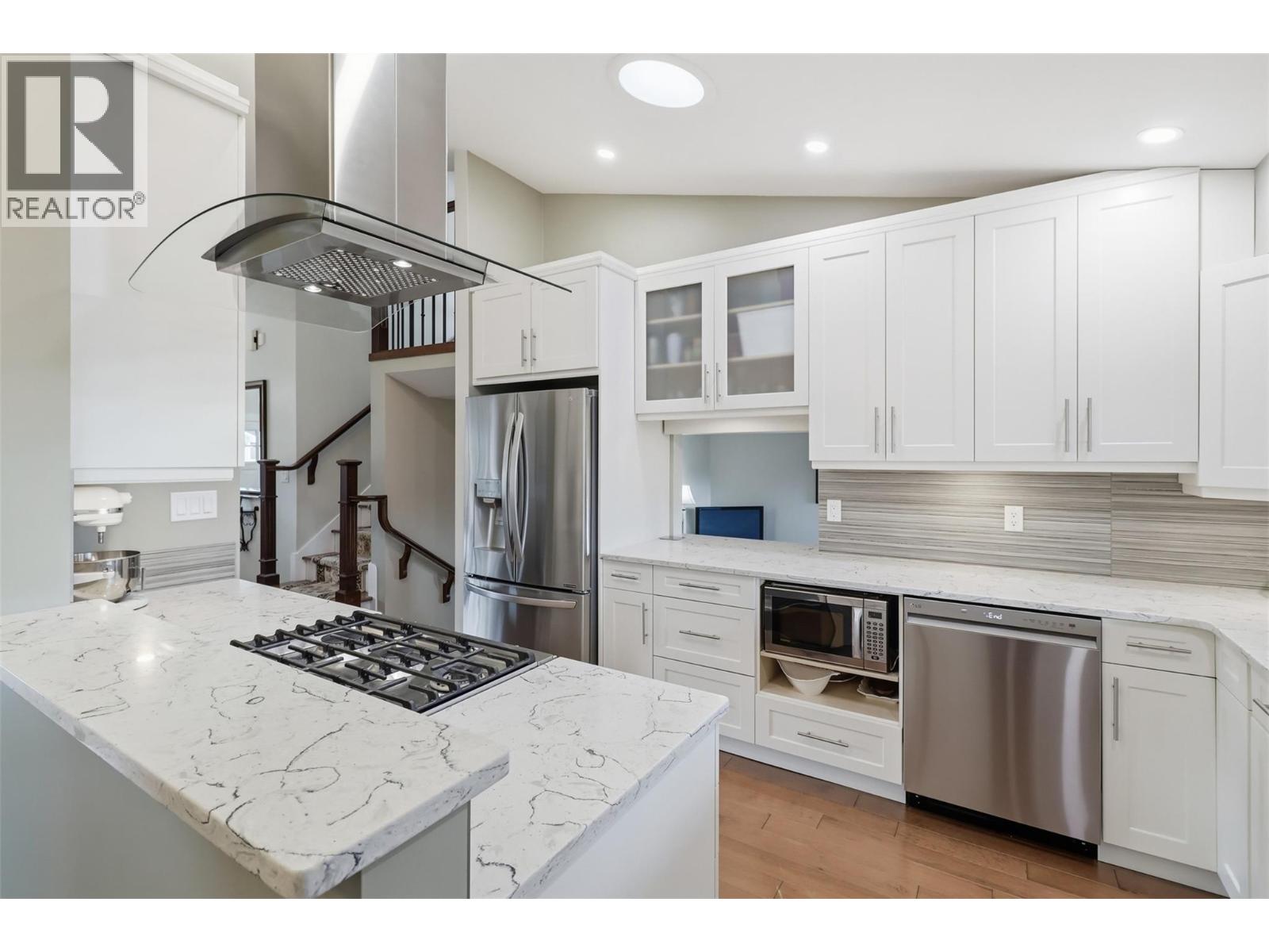  1930 TINNISWOOD Court, Kamloops