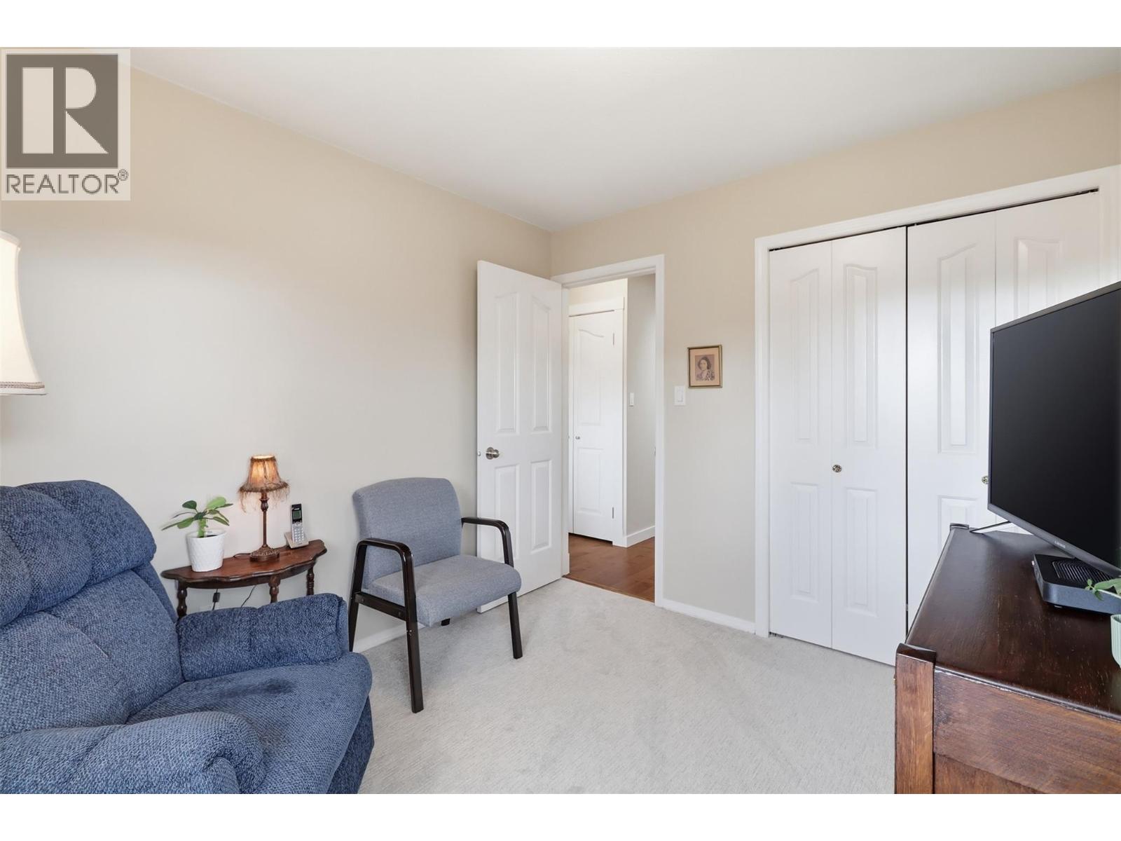  1930 TINNISWOOD Court, Kamloops