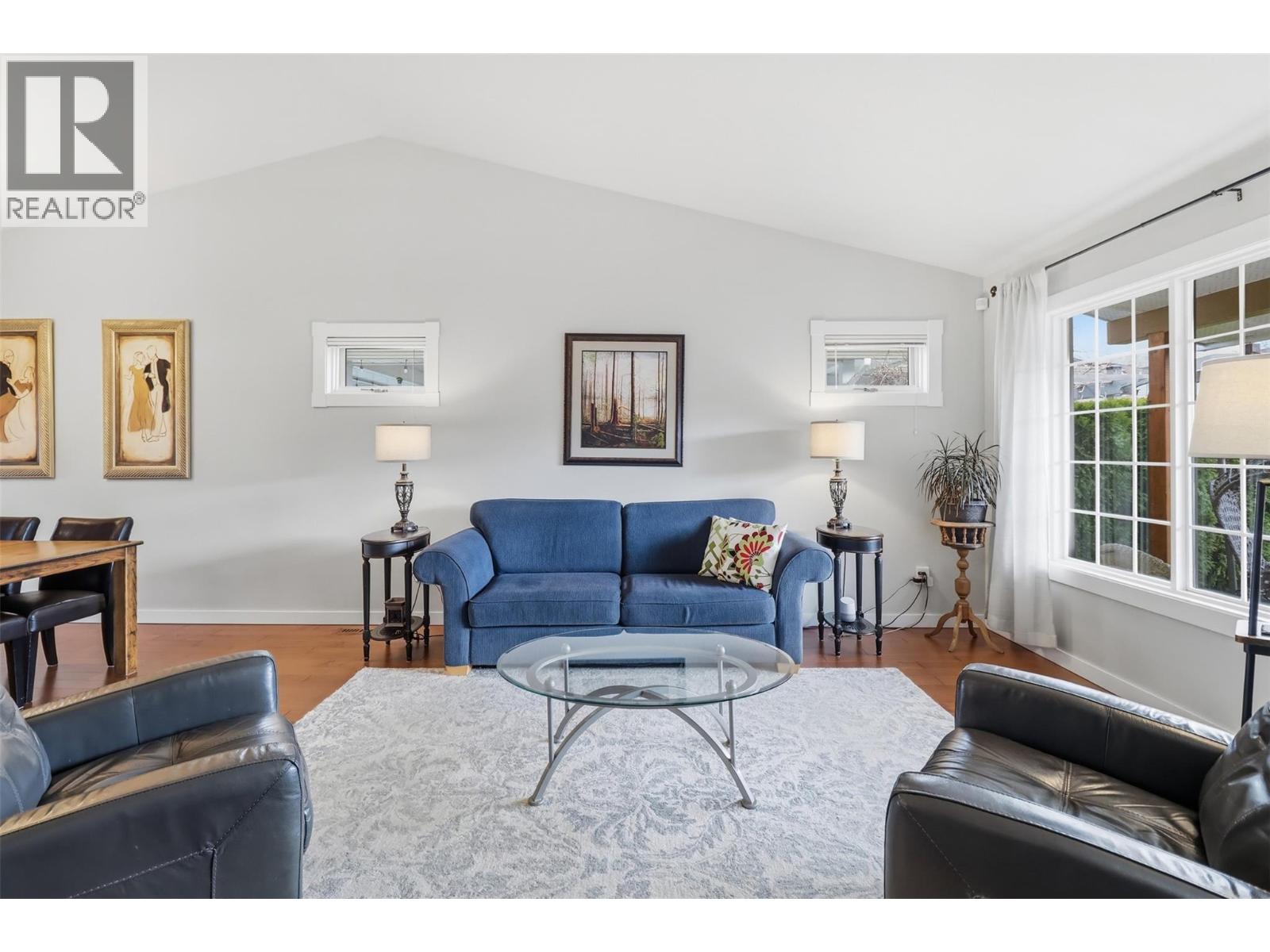  1930 TINNISWOOD Court, Kamloops