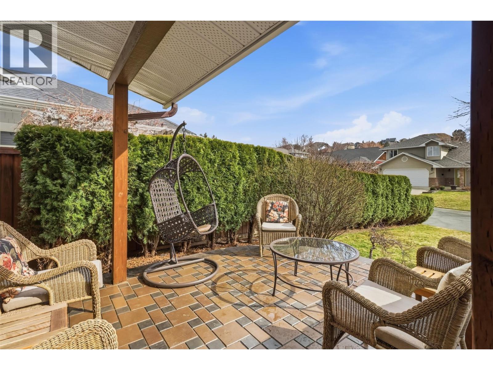  1930 TINNISWOOD Court, Kamloops