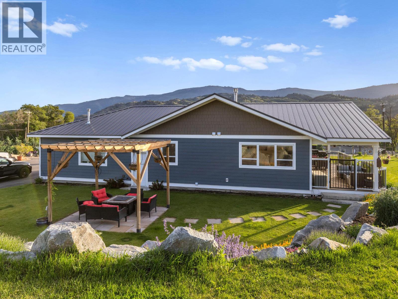 7207 Tucelnuit Drive, Oliver