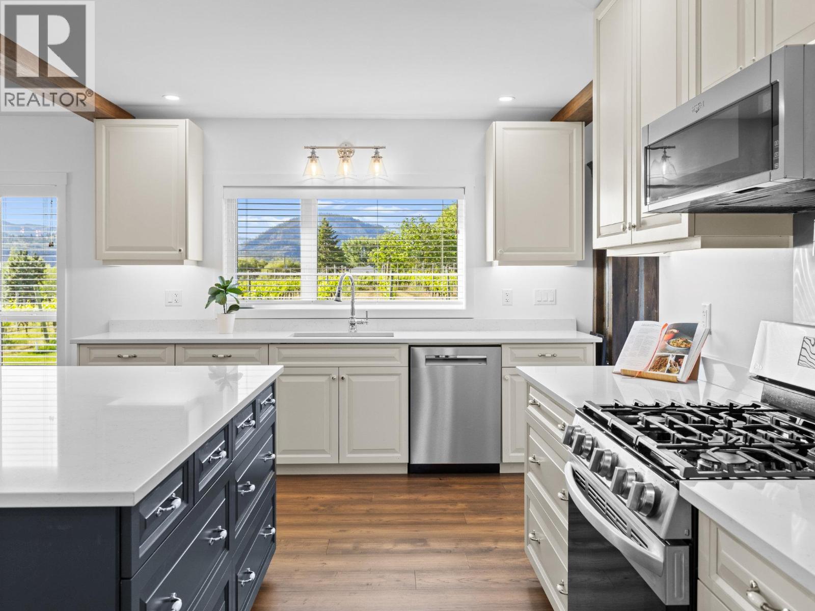 7207 Tucelnuit Drive, Oliver