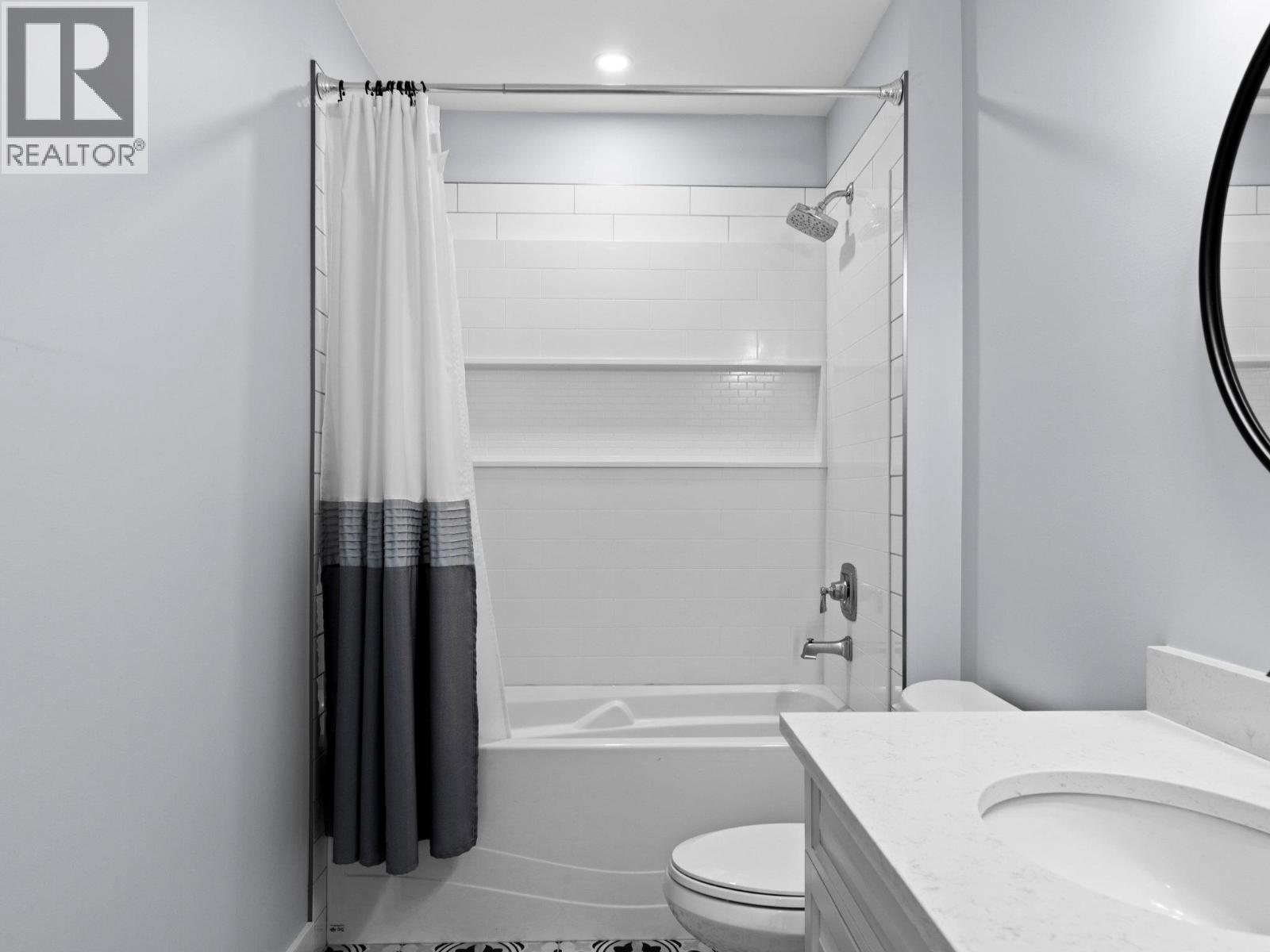 7207 Tucelnuit Drive, Oliver