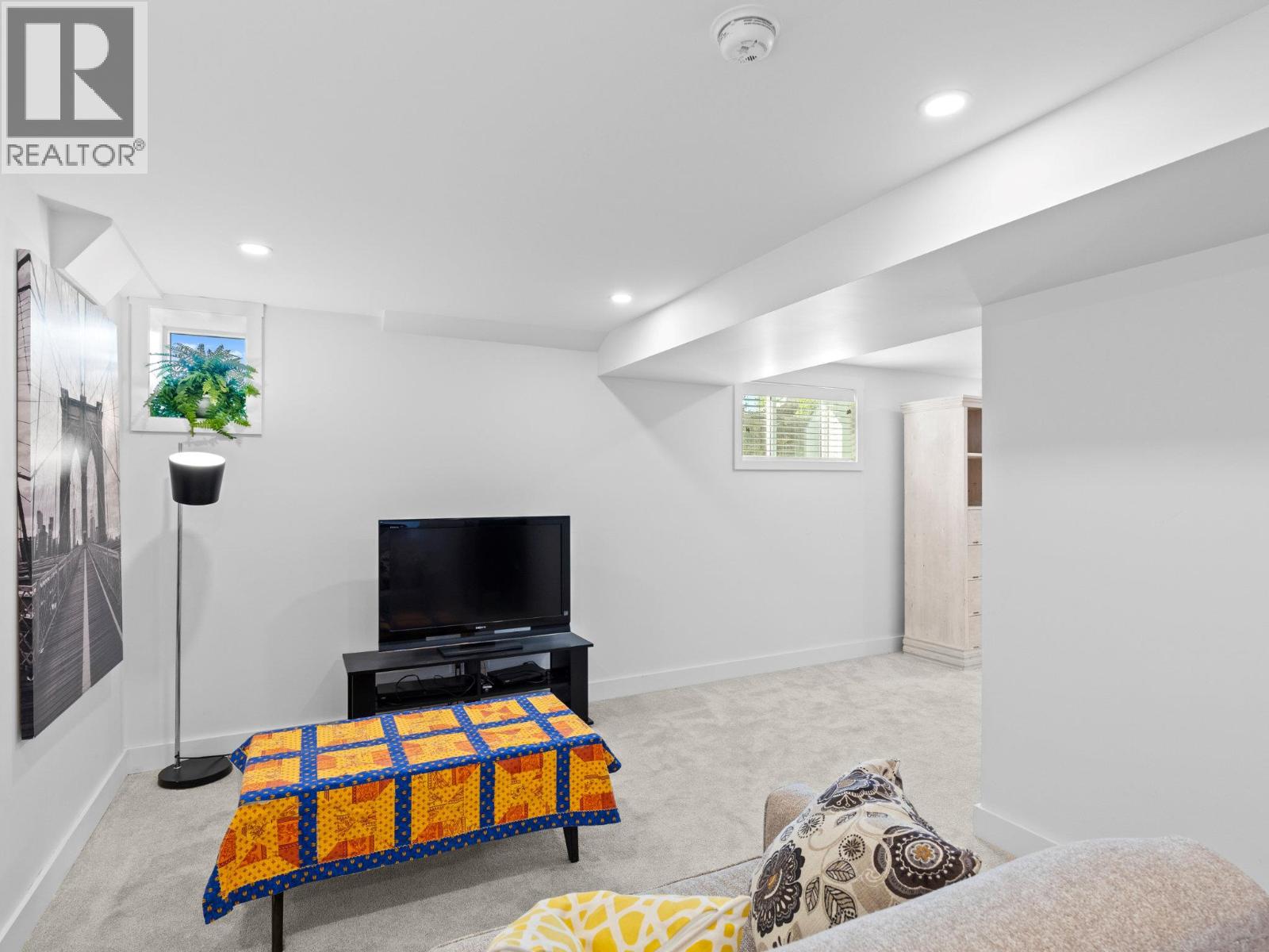 7207 Tucelnuit Drive, Oliver