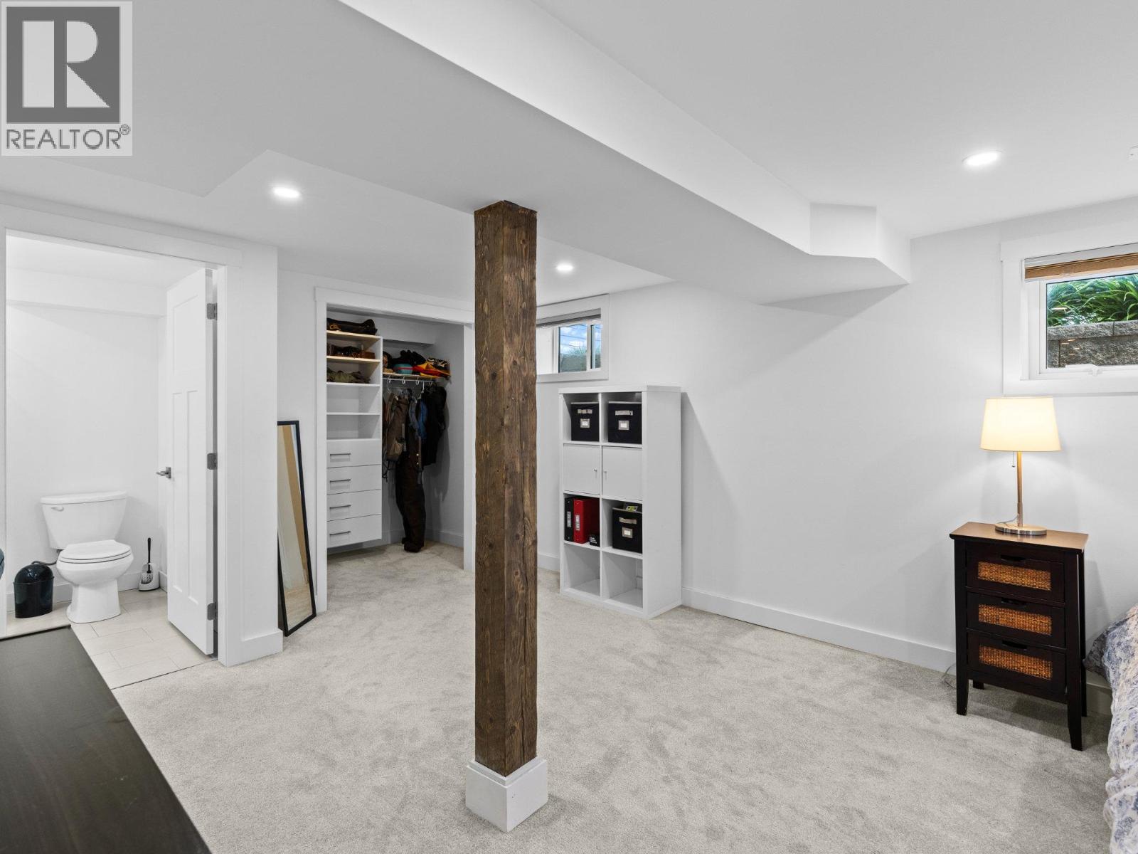 7207 Tucelnuit Drive, Oliver