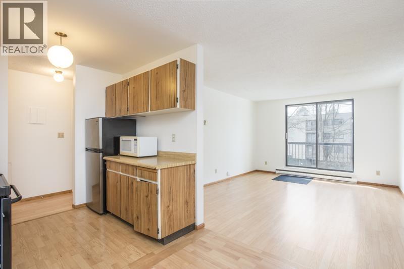 #201-8391 BENNETT Road, Richmond