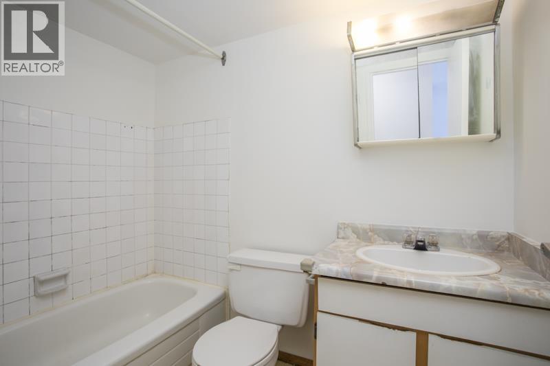 #201-8391 BENNETT Road, Richmond