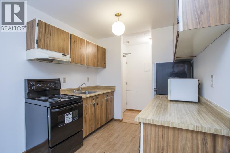 #201-8391 BENNETT Road, Richmond