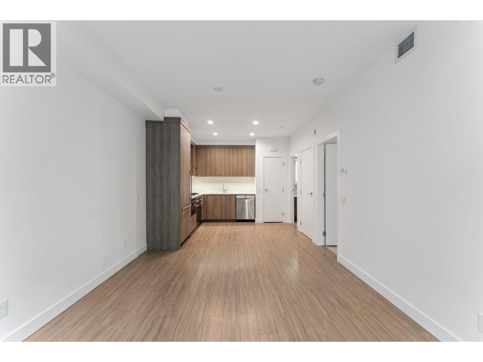 111 2060 CURLING ROAD