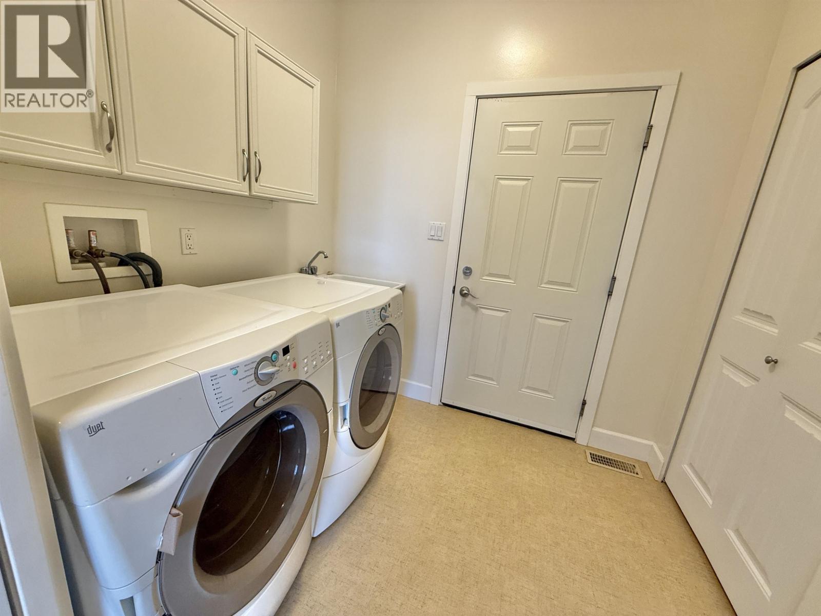 #158 1702 DYKE ROAD - 30