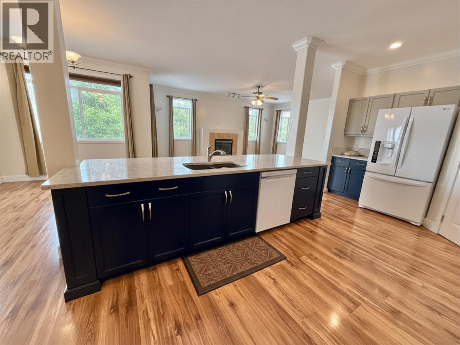 #158 1702 DYKE ROAD - 14