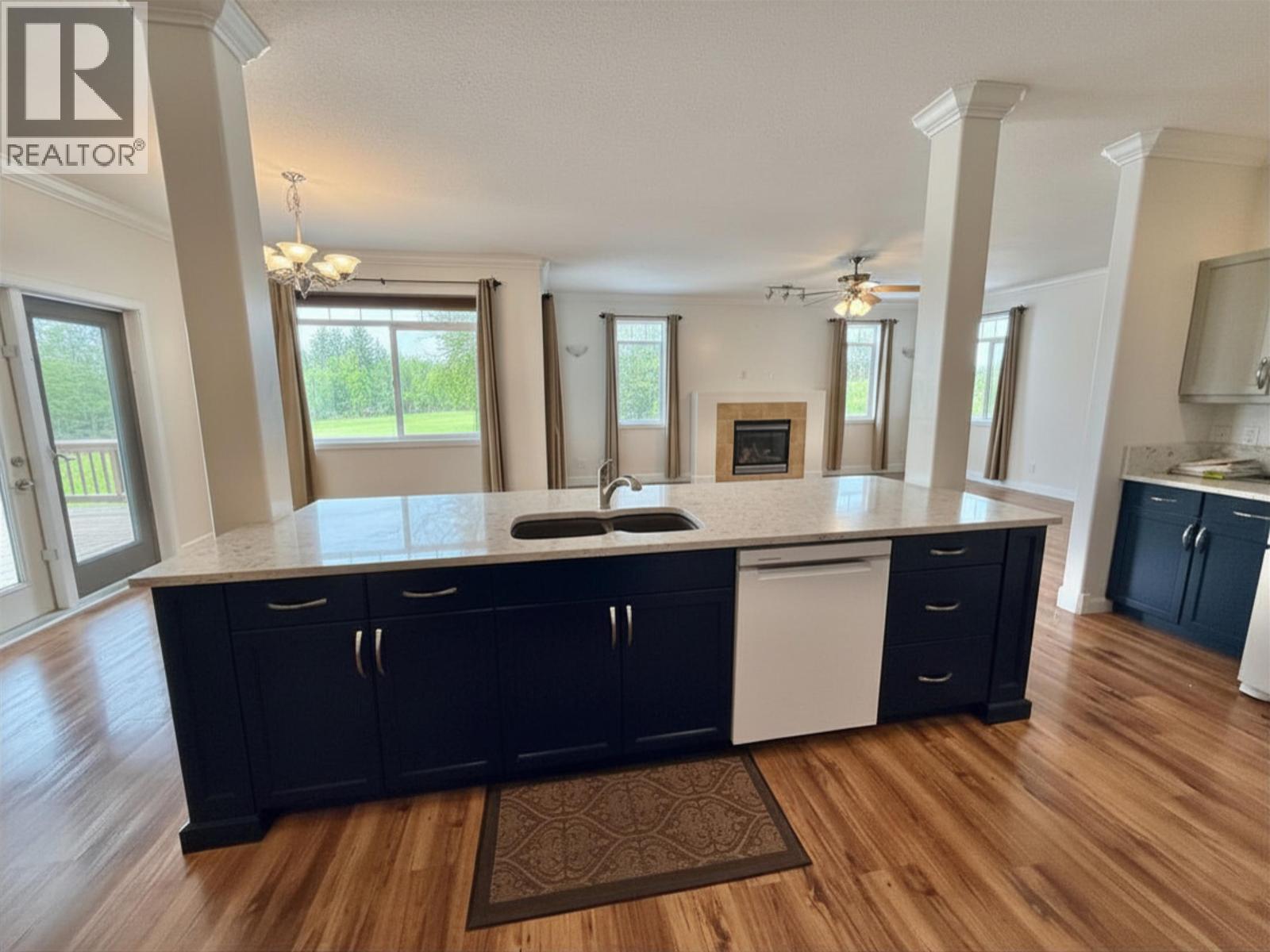 #158 1702 DYKE ROAD - 15