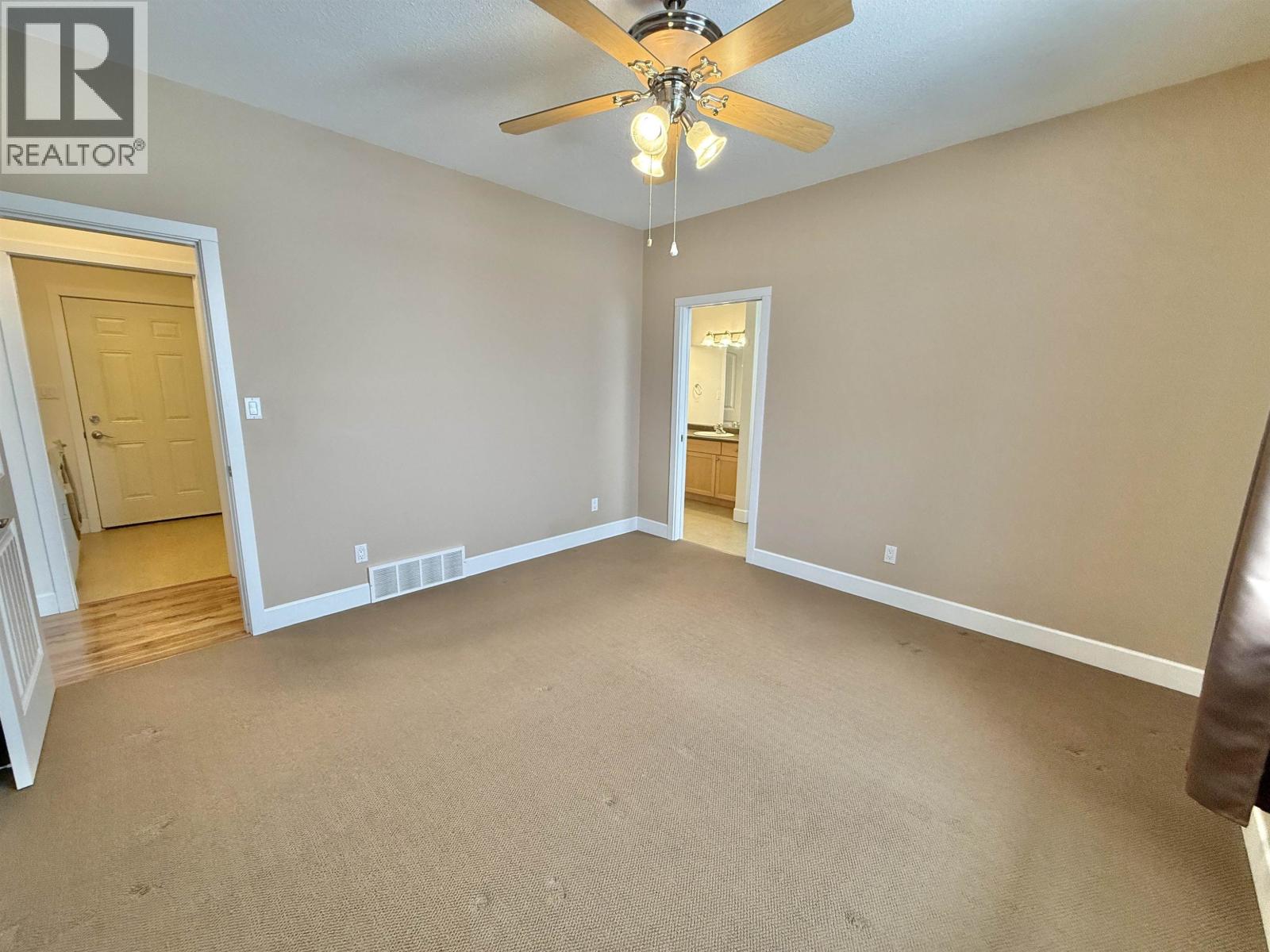 #158 1702 DYKE ROAD - 27