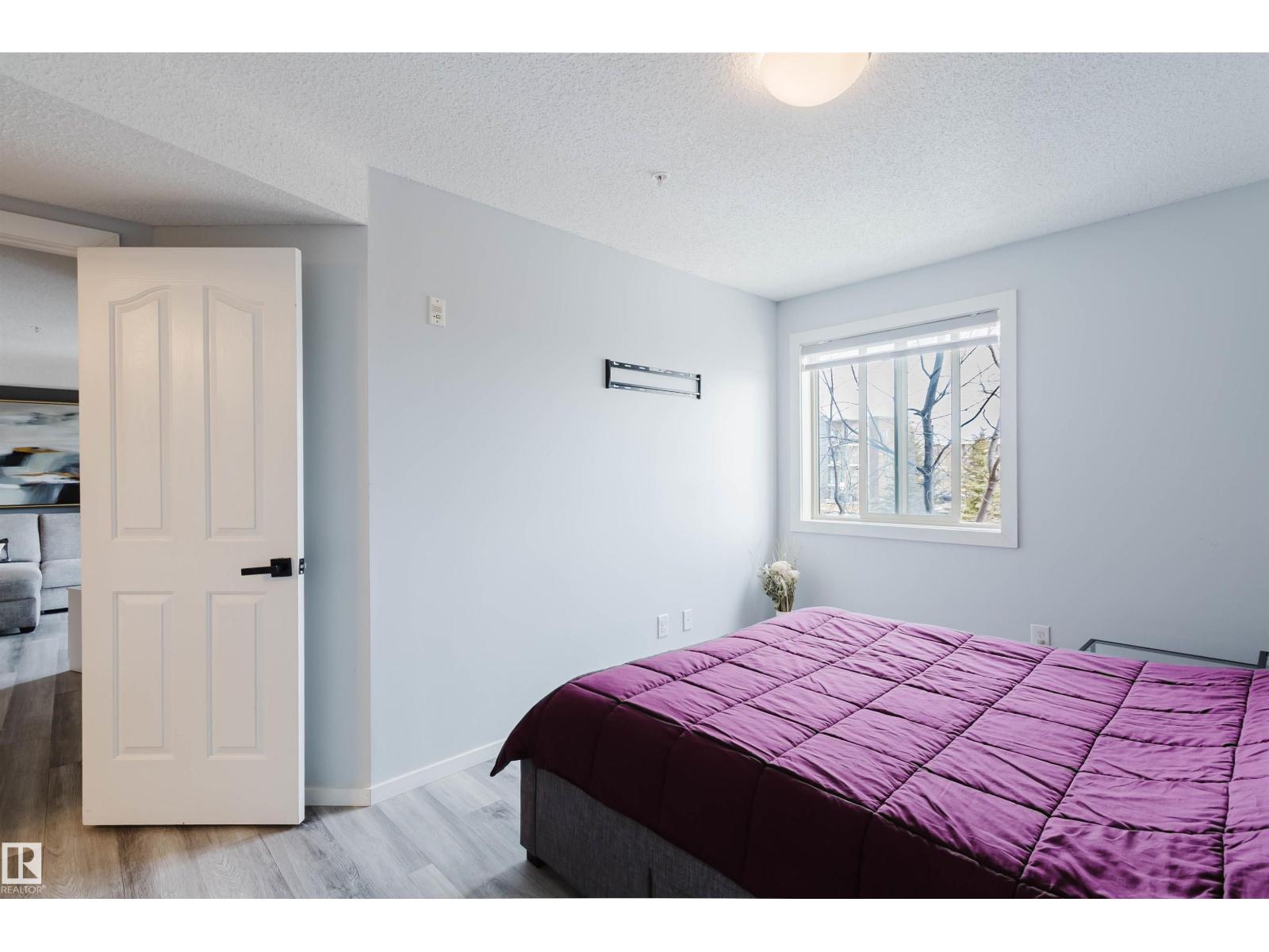 #204 11803 22 AV SW - 21