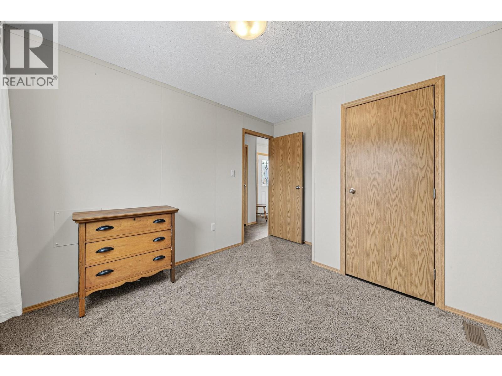 100 INDUSTRIAL ROAD 1 Road Unit# 108, Sparwood