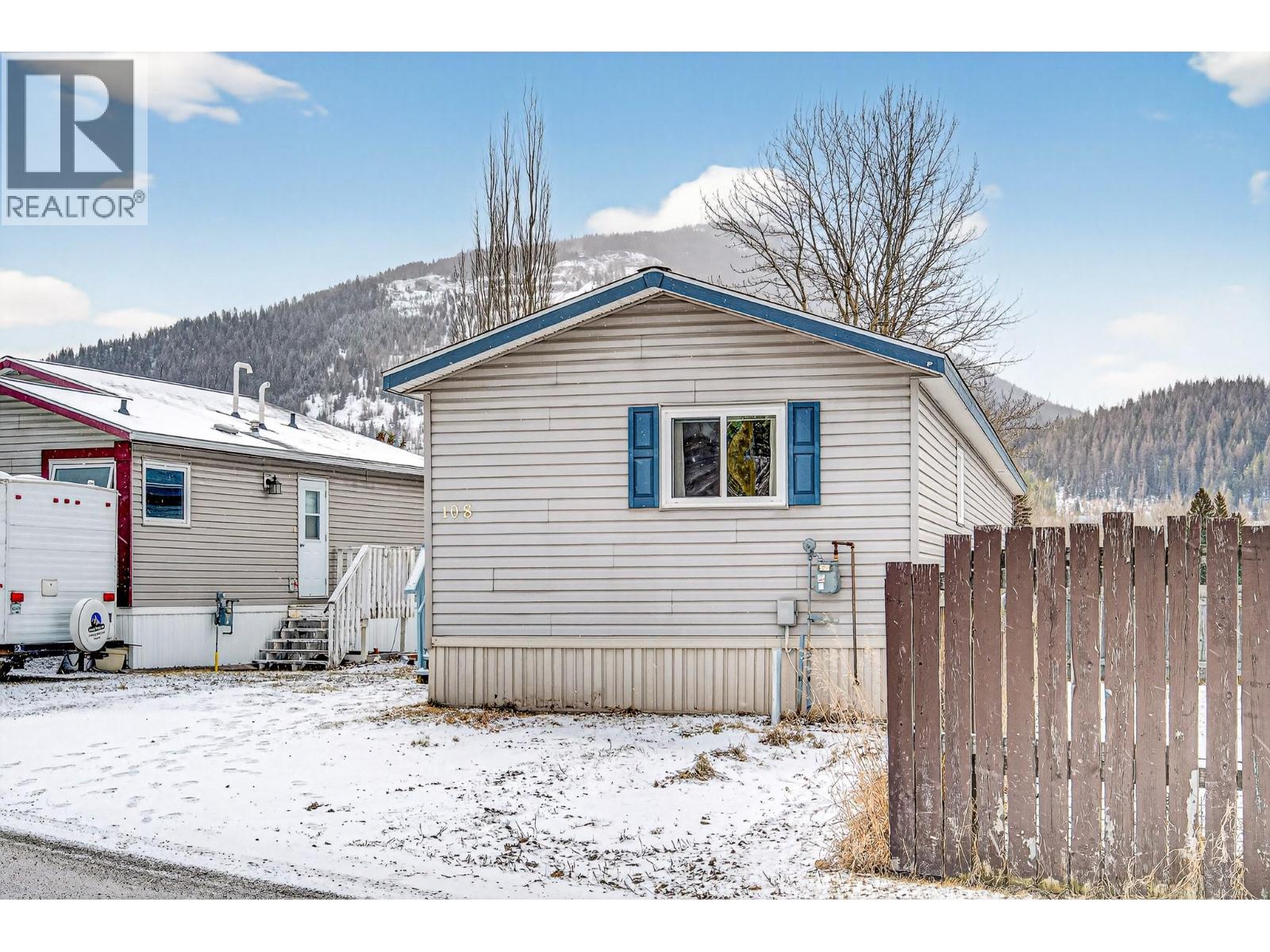 100 INDUSTRIAL ROAD 1 Road Unit# 108, Sparwood