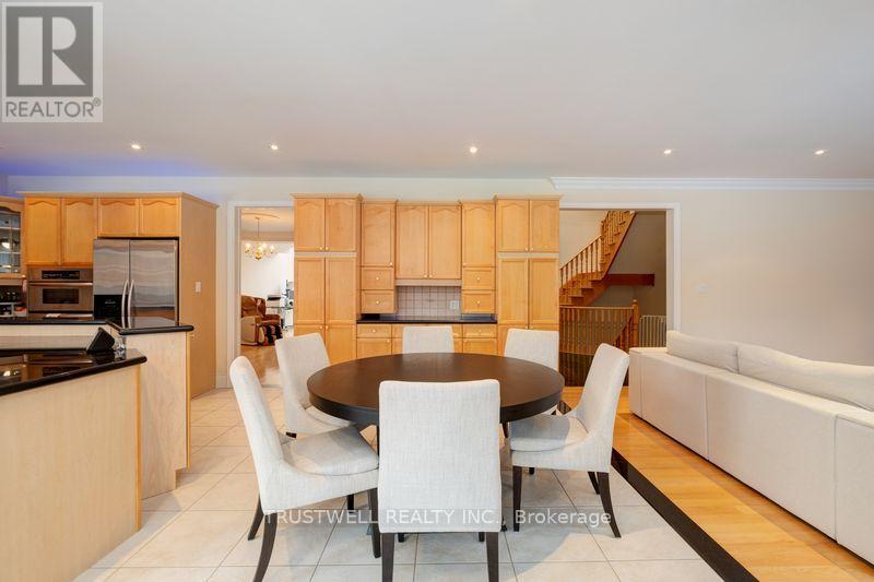 8 RIDGLEY COURT - 17