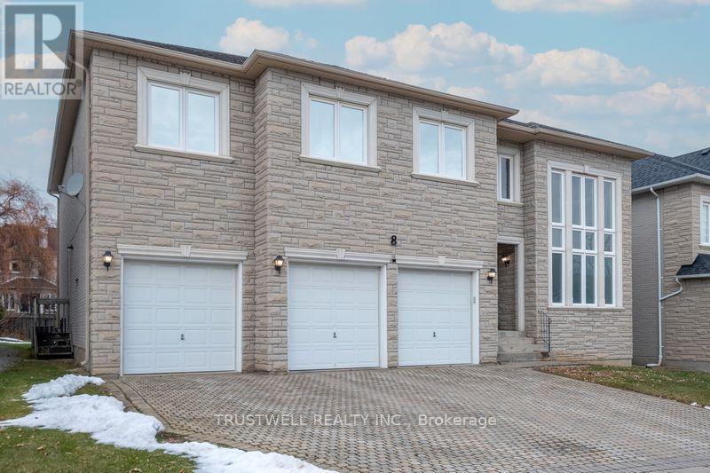 8 RIDGLEY COURT - 2