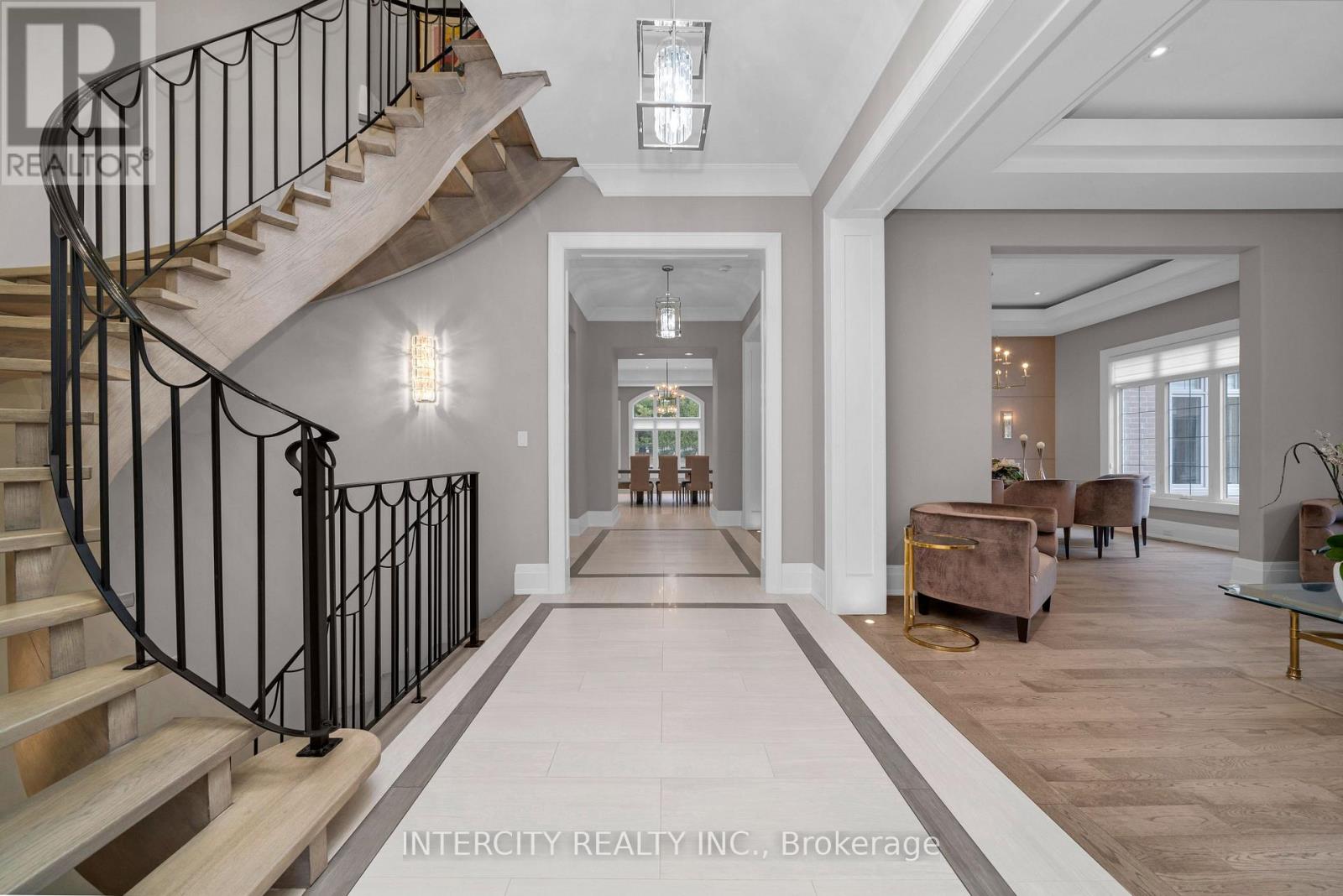 34 ROSEBUD COURT - 3