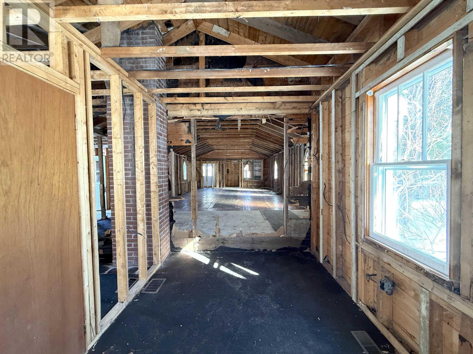 Property 23 of 30 of 5 Kirk Road