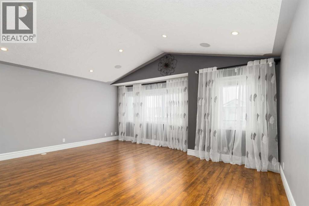 221 Fox Crescent, Fort McMurray