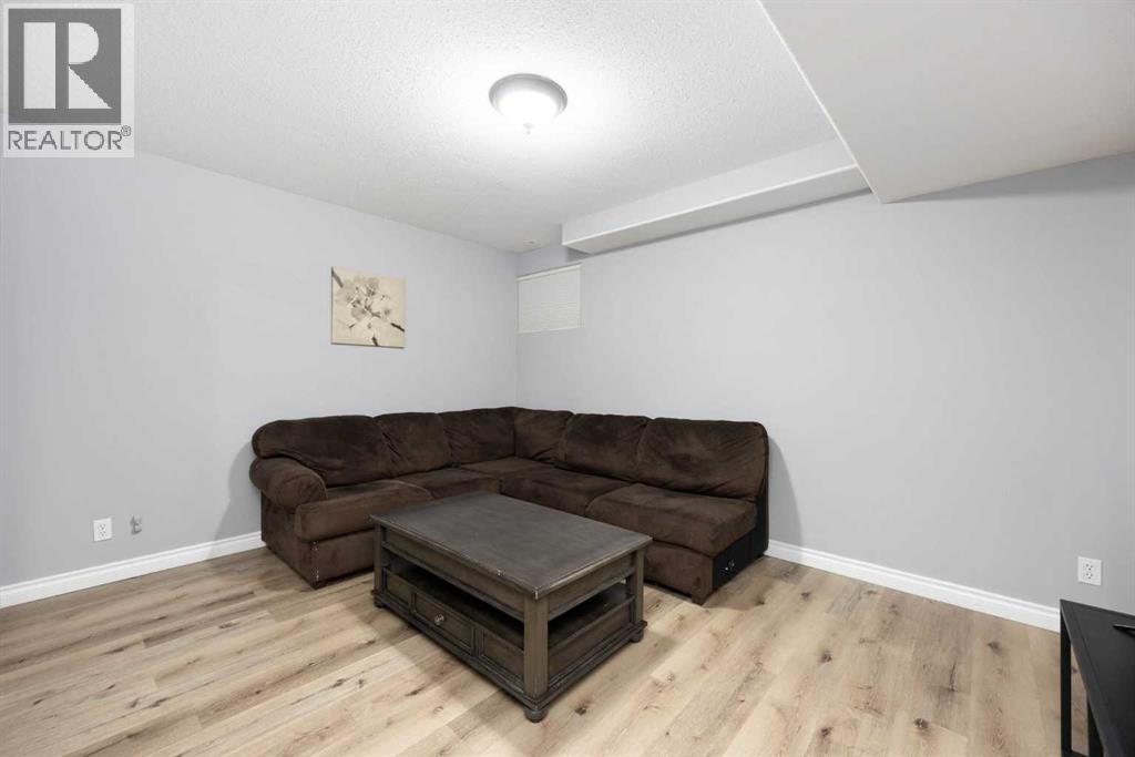 221 Fox Crescent, Fort McMurray