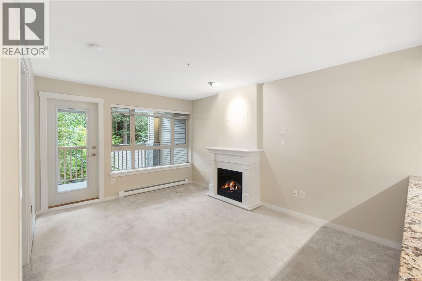 #202 5670 EDGEWATER LANE - Image 3