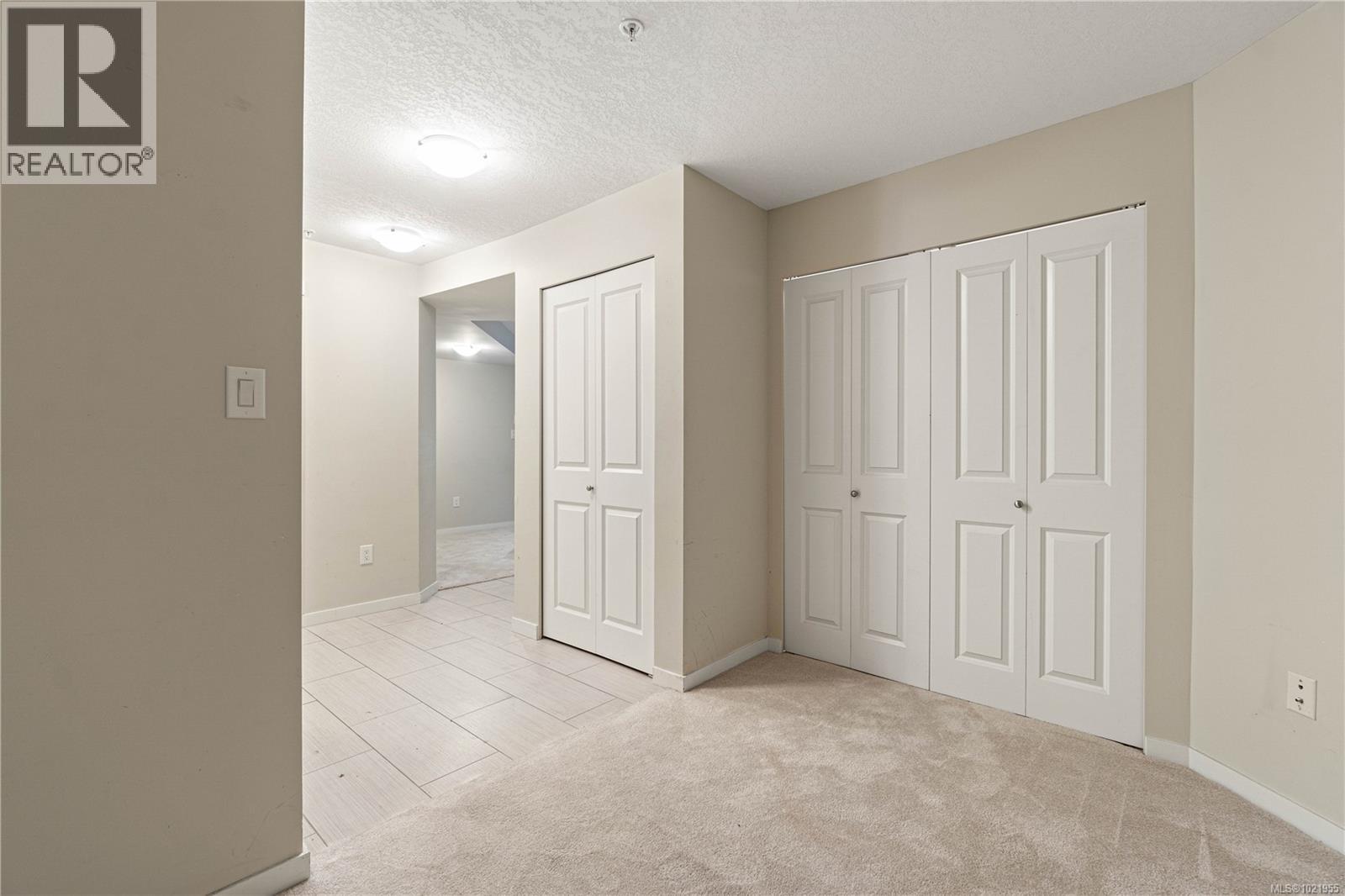 #202 5670 EDGEWATER LANE - 19