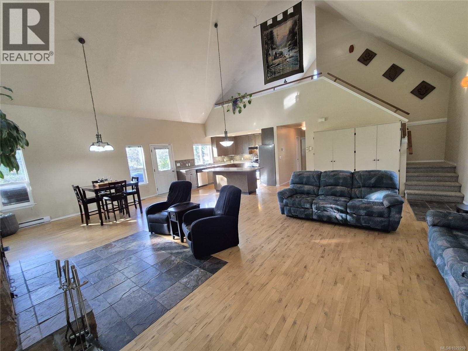 12270/12272 CHANDLER RD - 15