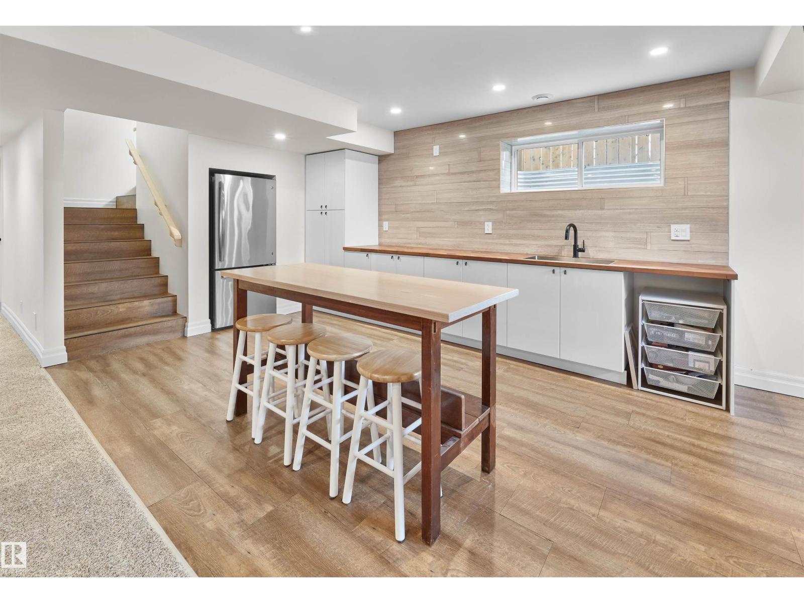 10426 138 ST NW, Edmonton