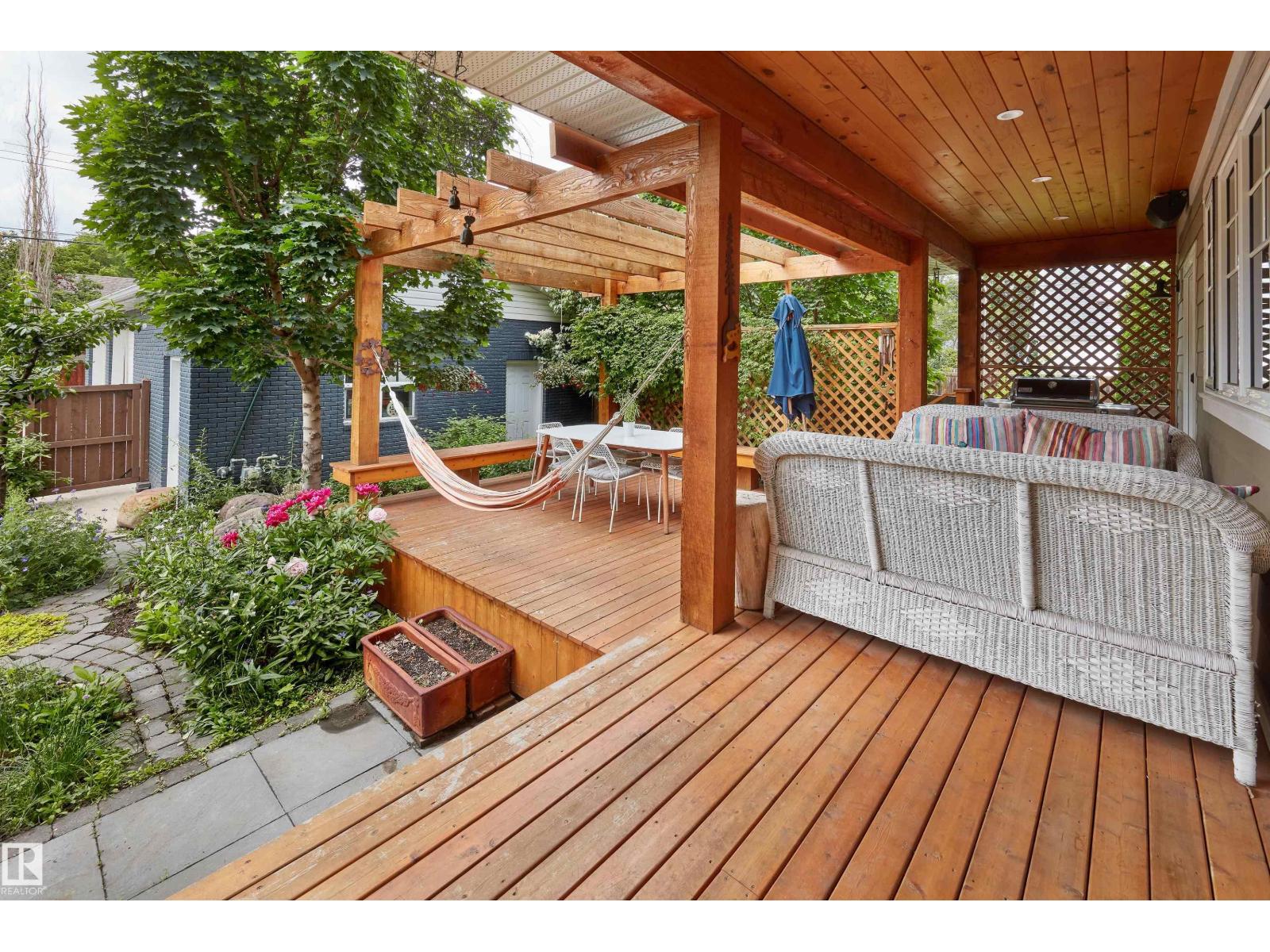 10426 138 ST NW, Edmonton