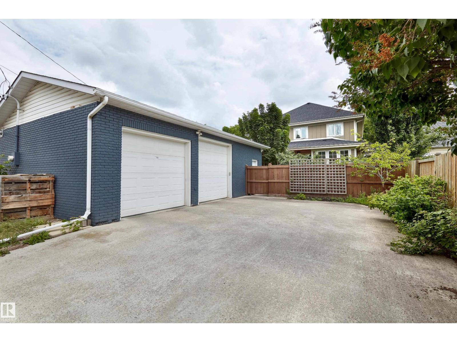 10426 138 ST NW, Edmonton