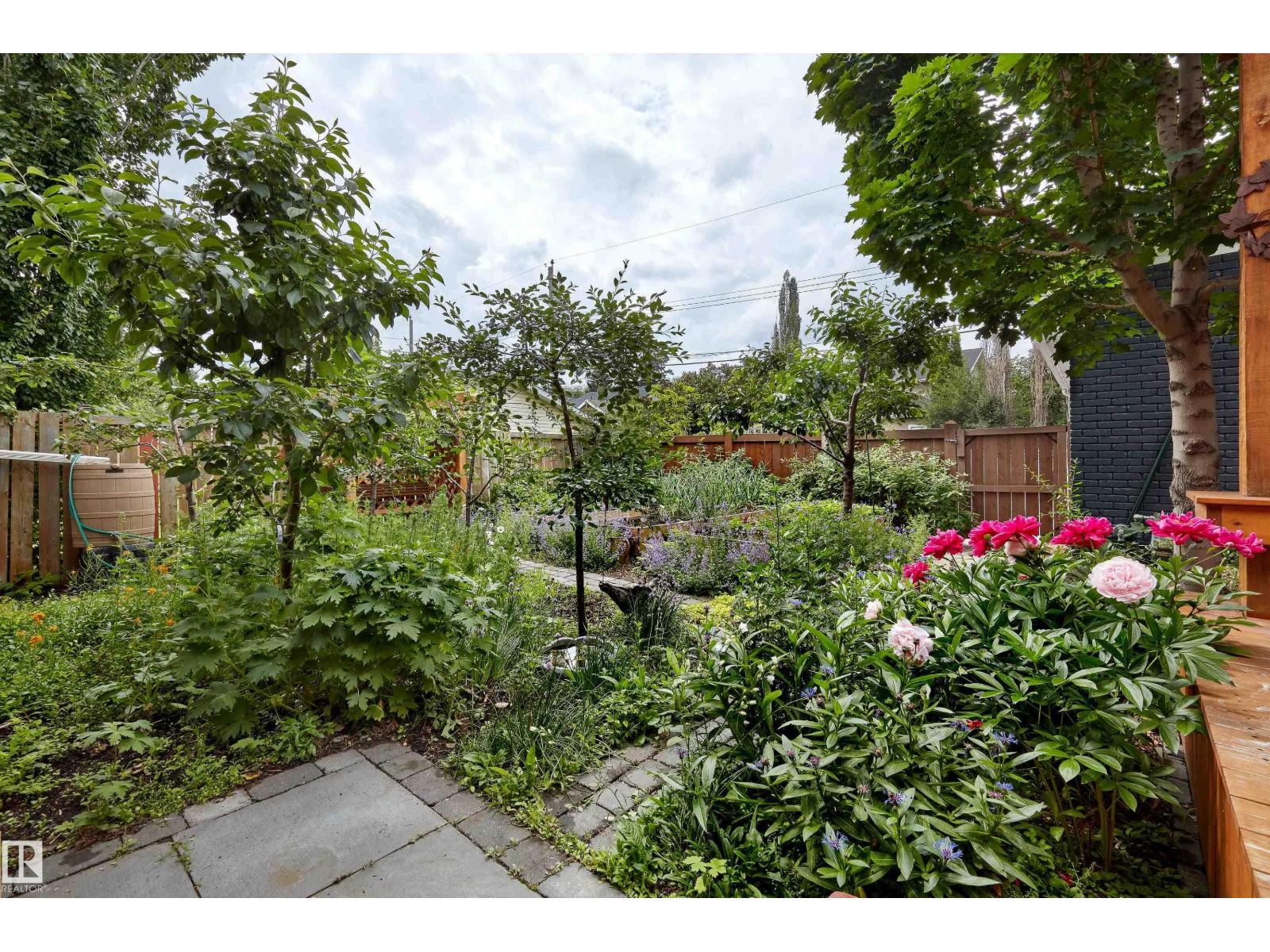 10426 138 ST NW, Edmonton