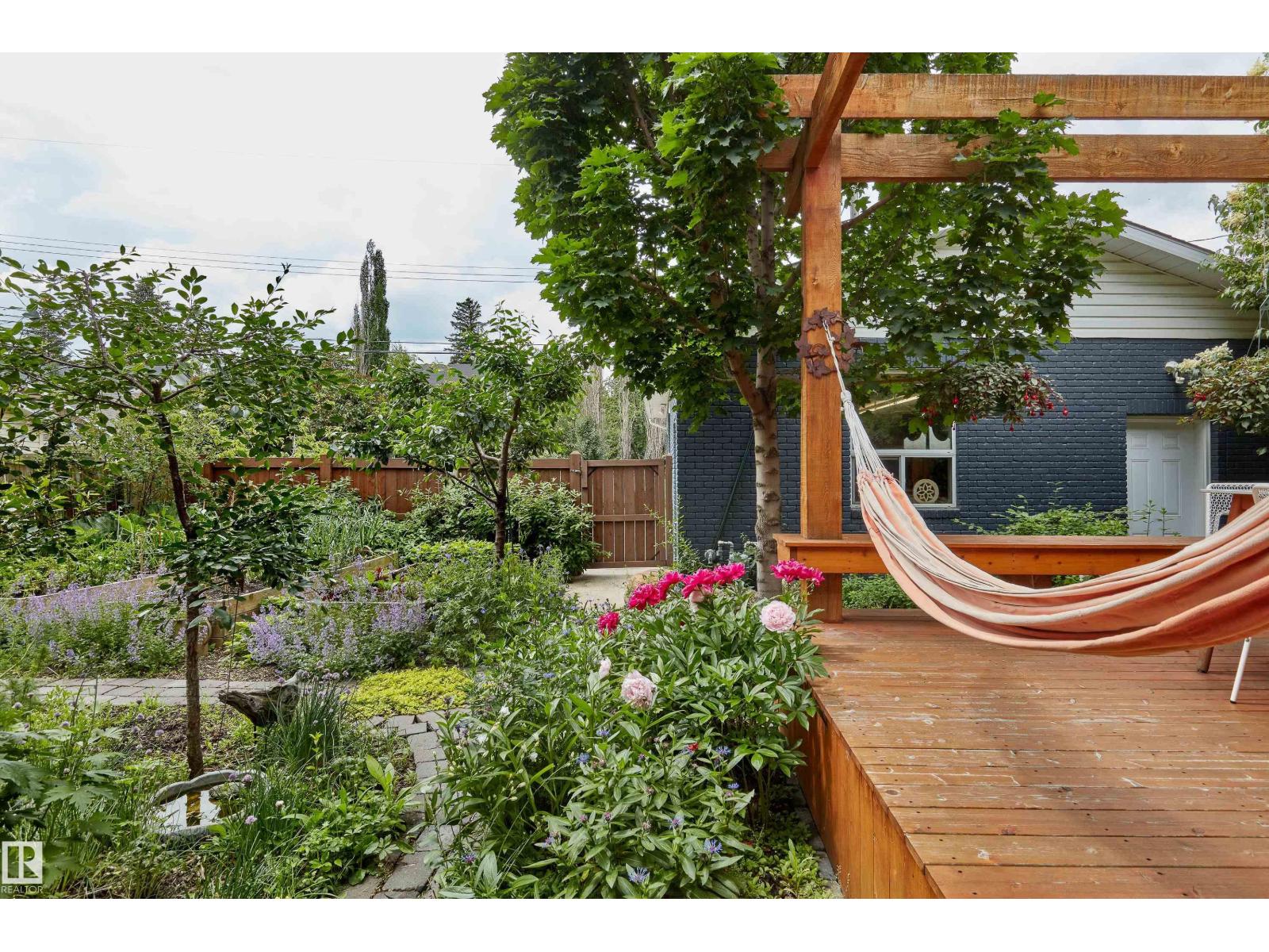 10426 138 ST NW, Edmonton