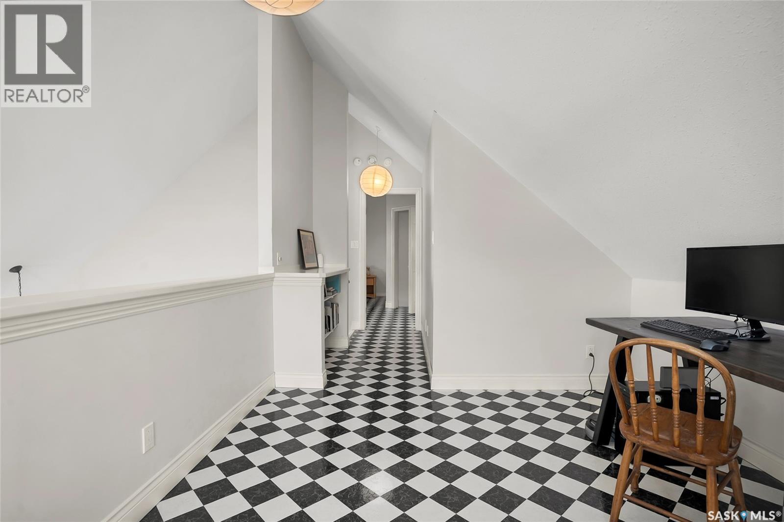 Hepburn Acres — photo 33