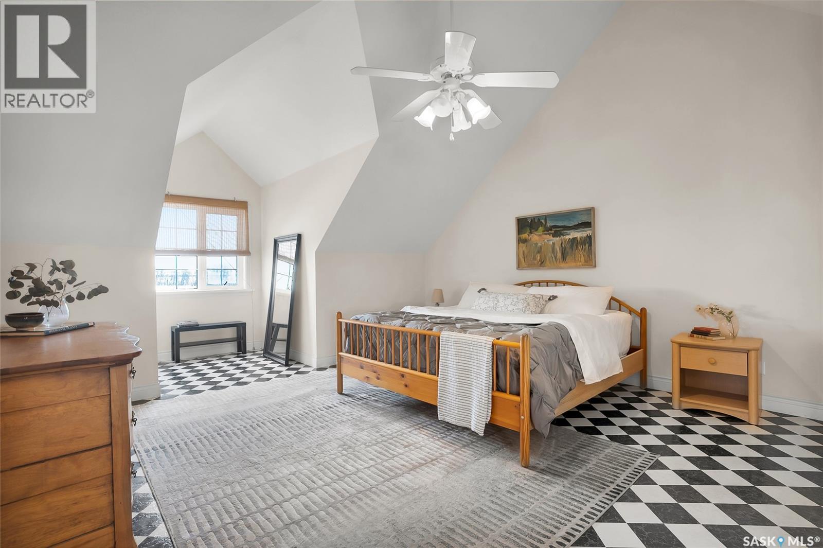 Hepburn Acres — photo 34