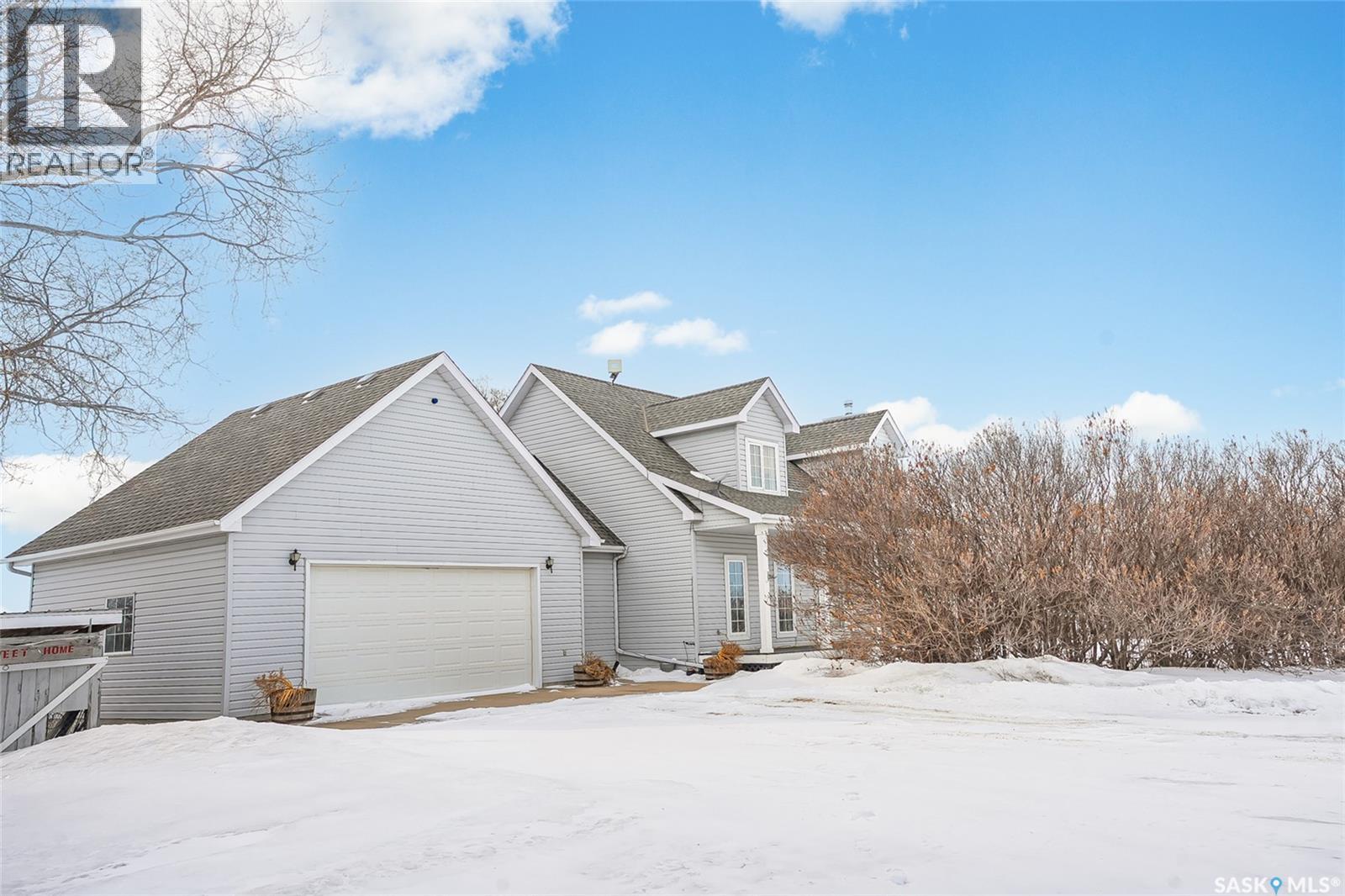 Hepburn Acres — photo 44